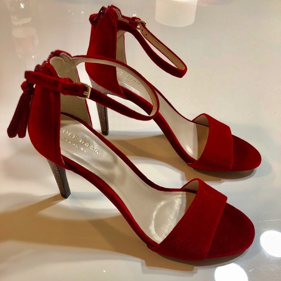 Cole Haan Shoes - 🎉HOST PICK🎉 NWT Cole Haan Ankle Sanadals🔥